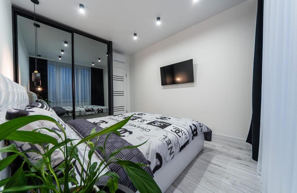 Новая квартира с авторским ремонтом в ЖК Seven Днепровская набережная Apartment in Kiev City - Kyiv