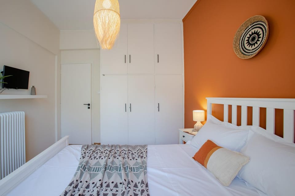 Bed, Photo of the whole room, Bedroom, wardrobe