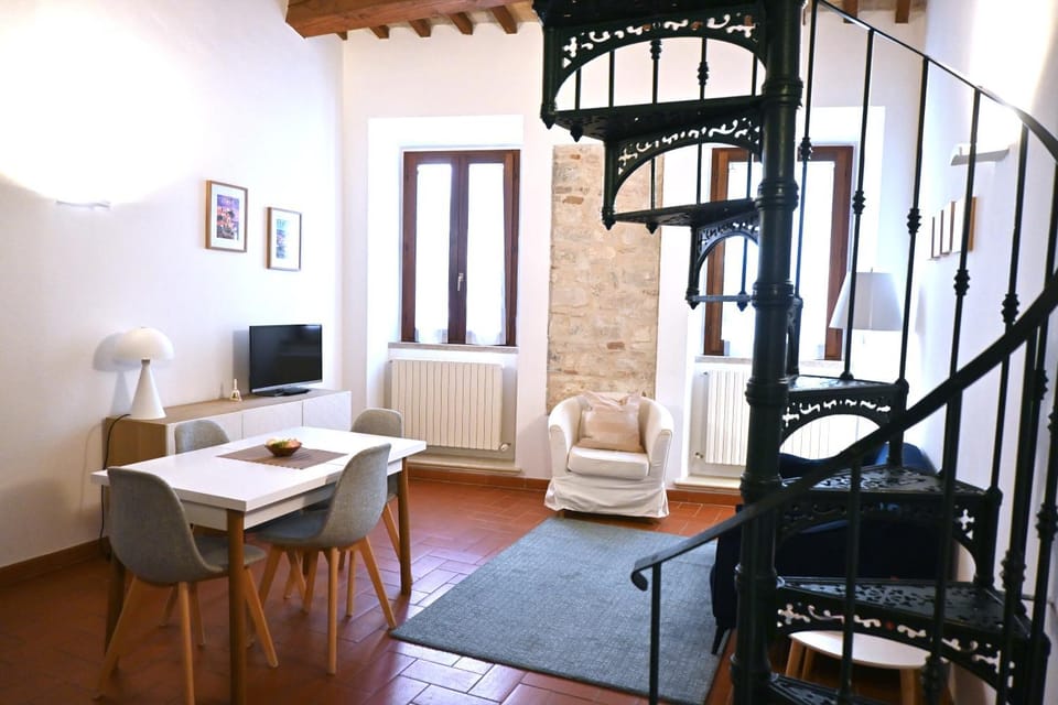 S318 - Sirolo, meraviglioso trilocale in palazzo storico Apartment in Sirolo