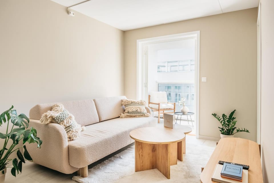 Stay Urban - Scandinavian Comfort with Private Balcony Apartment in Bergen