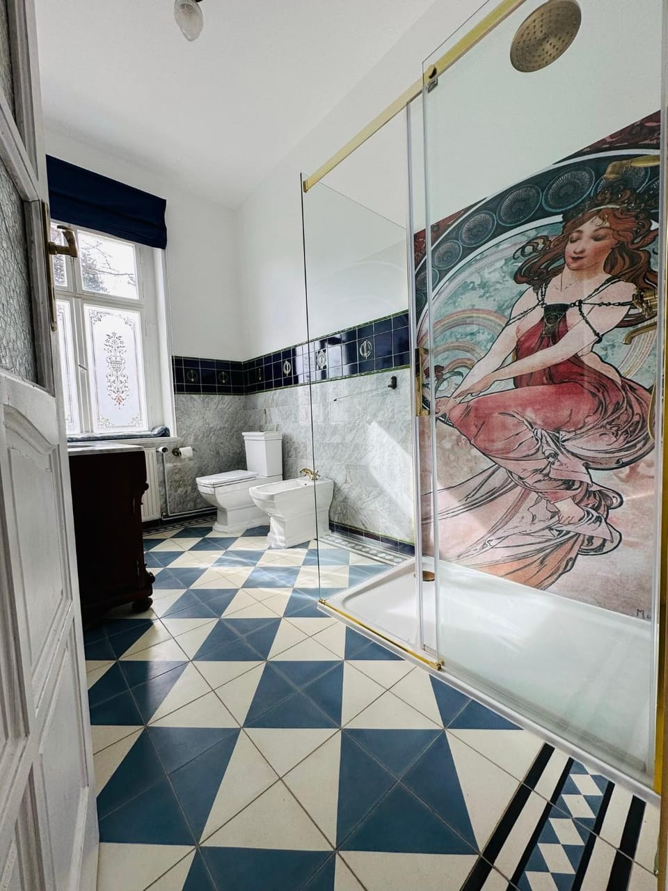 Shower, Bathroom