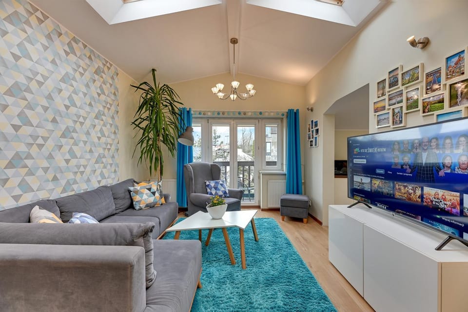 TV and multimedia, Balcony/Terrace, Living room