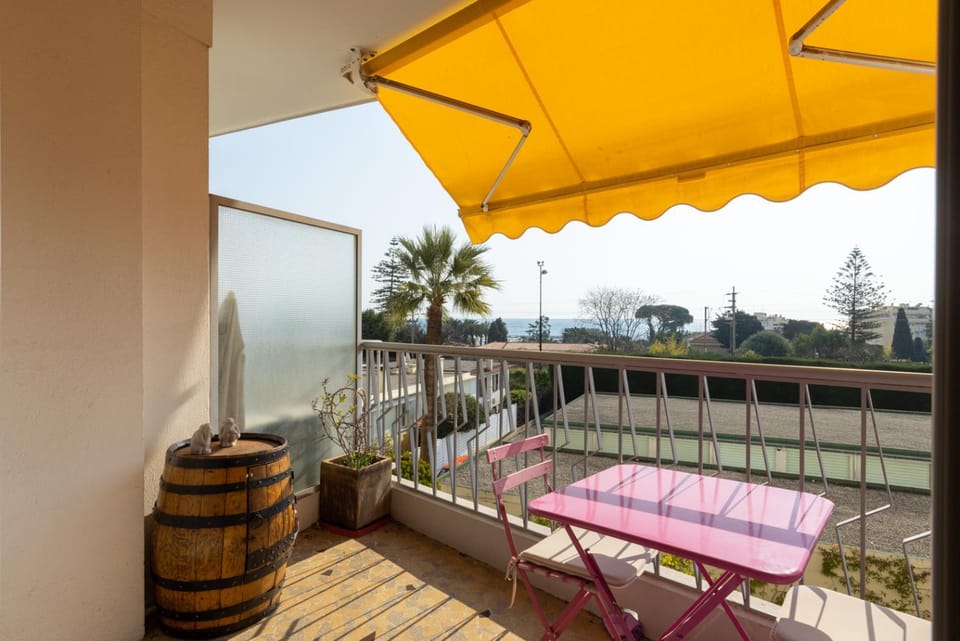 Elégant appartement proche bord de mer Apartment in Villefranche-sur-Mer