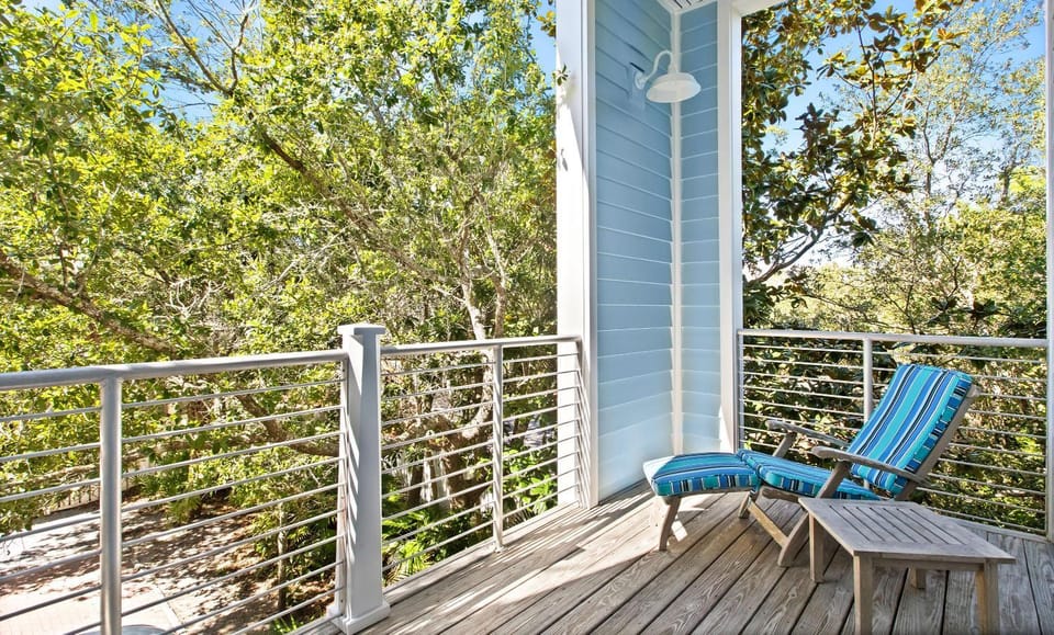 Just For Fun Carriage House House in Seaside