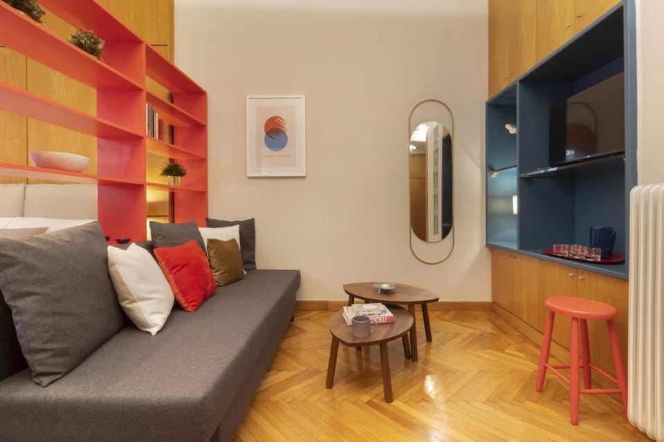 Communal lounge/ TV room, Living room