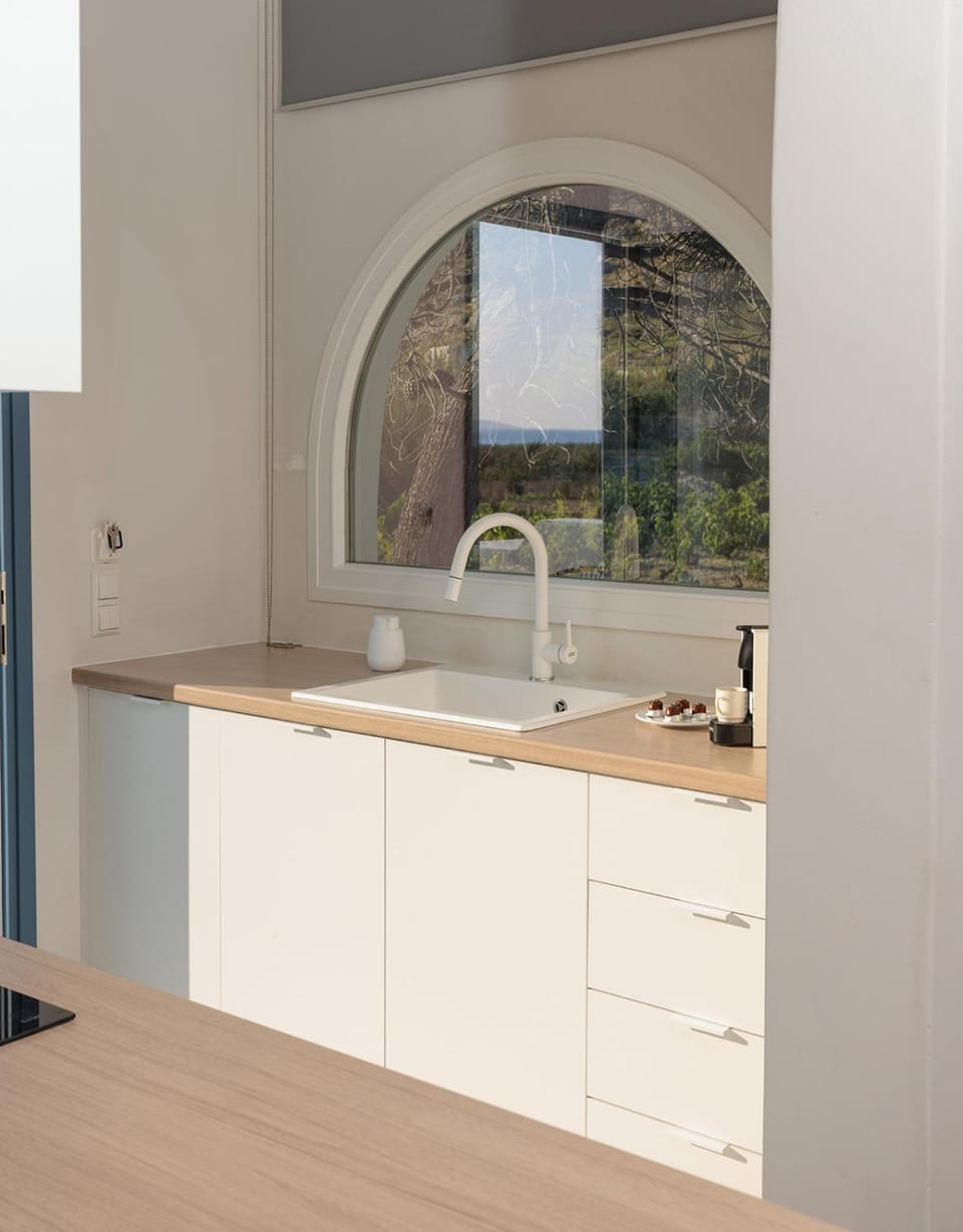 Depi's Sea Horizon Apartments Apartment in Naxos, Naxos and Lesser Cyclades, Greece