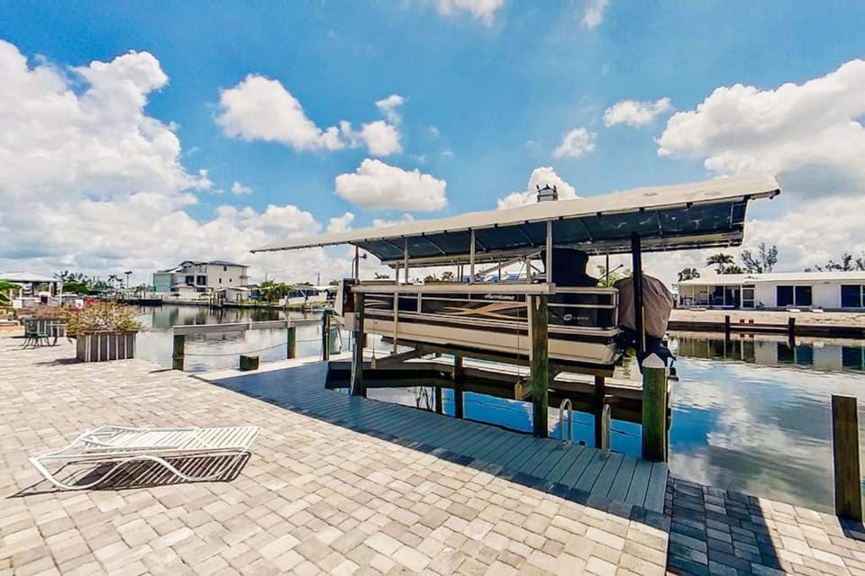 Water View Wonder House in Matlacha Isles