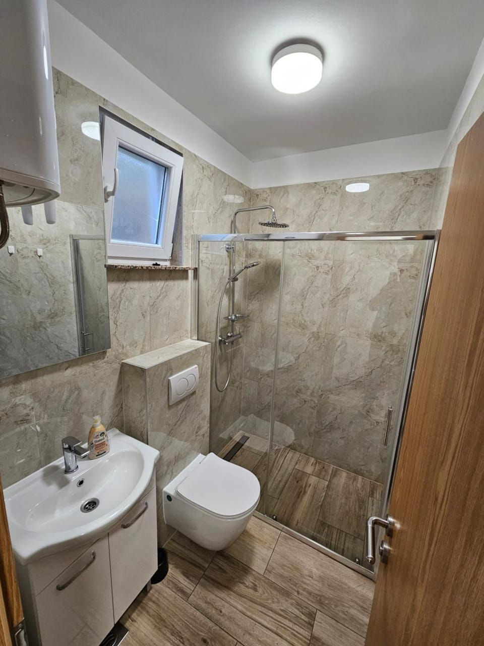 Apartmani Marijo Šarić Apartment in Podstrana