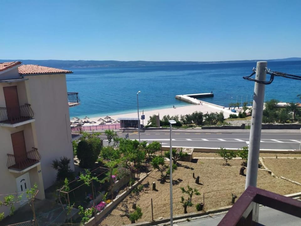 Day, Neighbourhood, Natural landscape, Beach, Sea view