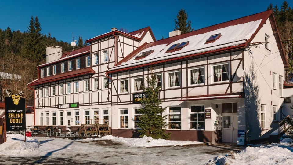 Property building, Winter