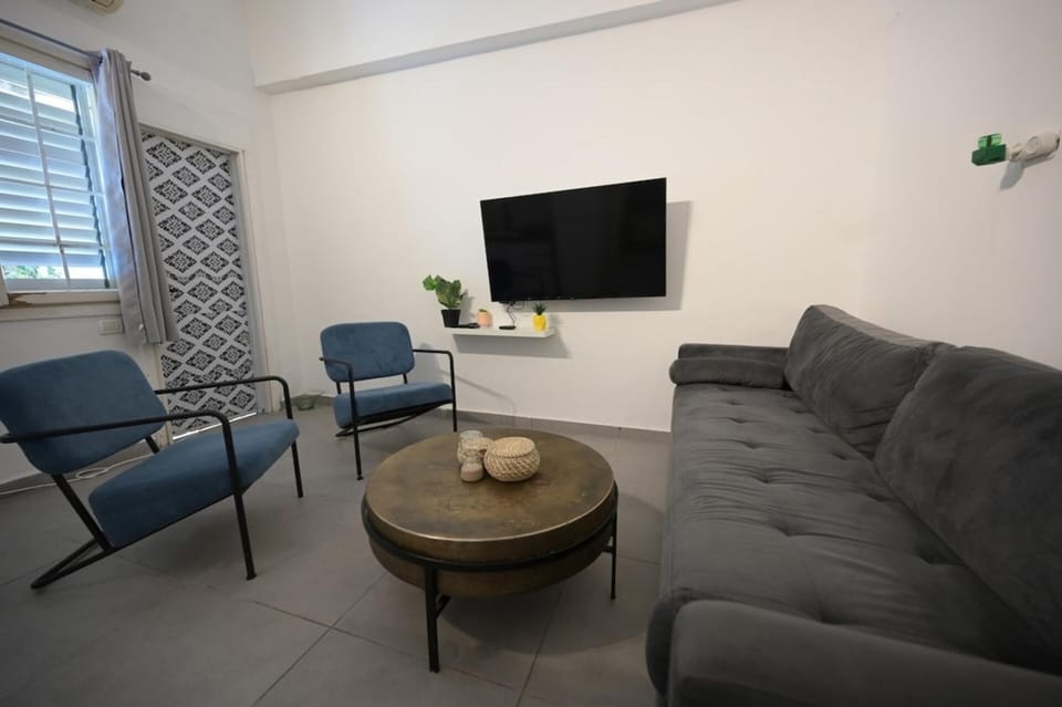 Shimi's Place - 1 Bedroom Apartment - By Vacay Apartment in Tel Aviv-Yafo