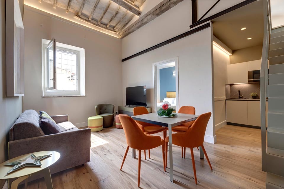 Kitchen or kitchenette, Living room, Dining area