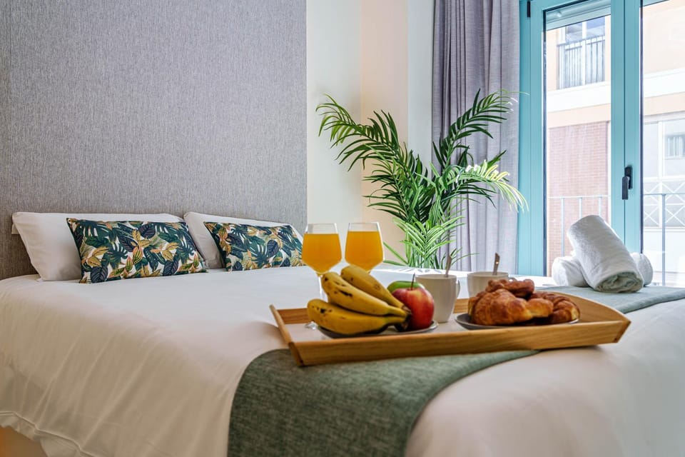 Bedroom, towels, air conditioner