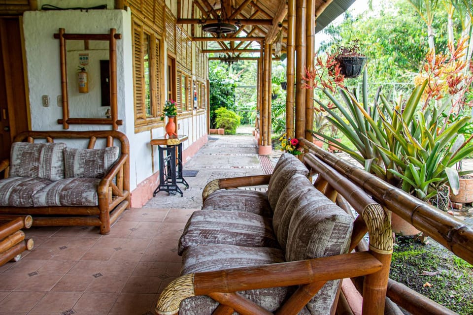 ECO HOTEL BOUTIQUE en Ecoparque Chinauta, PISCINA, GRANJA, JUEGOS Hotel in Cundinamarca, Colombia
