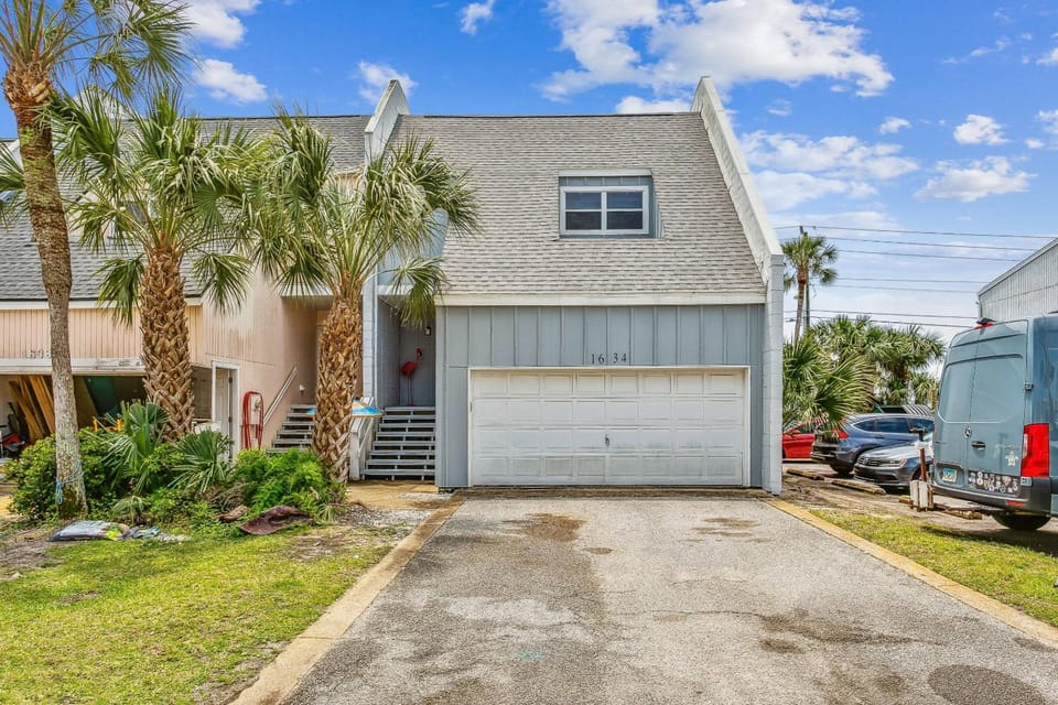 1634 Bulevar Menor House in Pensacola Beach