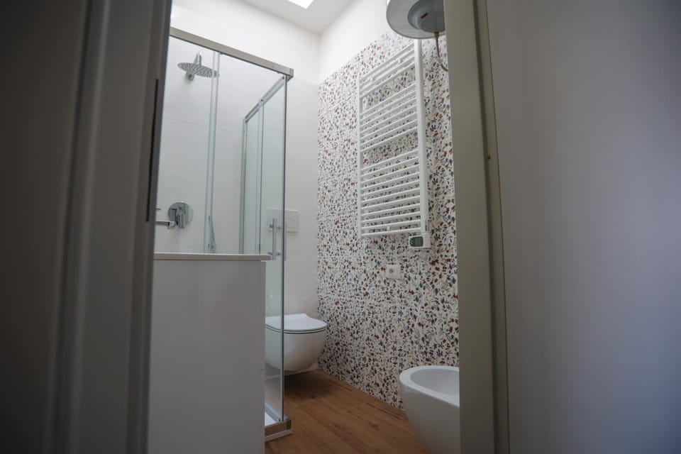 Shower, Toilet, Bathroom, bidet