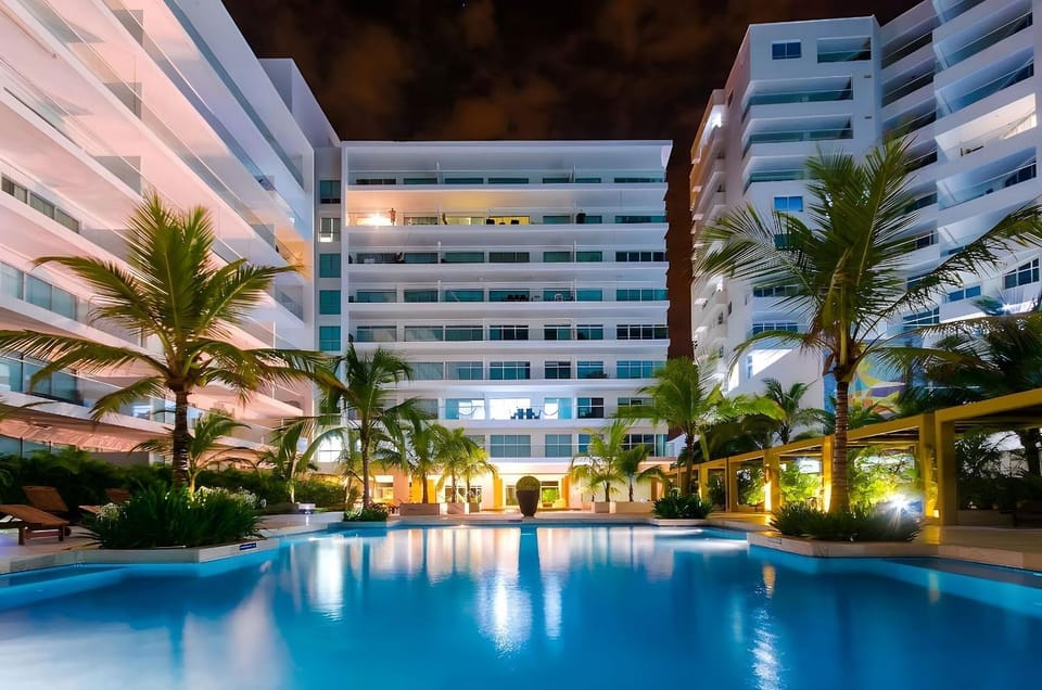Swimming pool