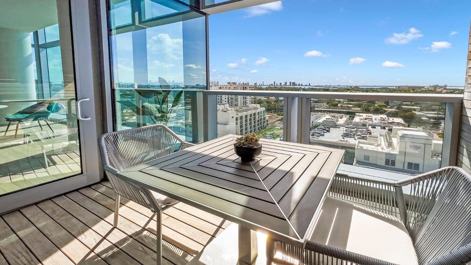 Patio, View (from property/room), Balcony/Terrace, Seating area