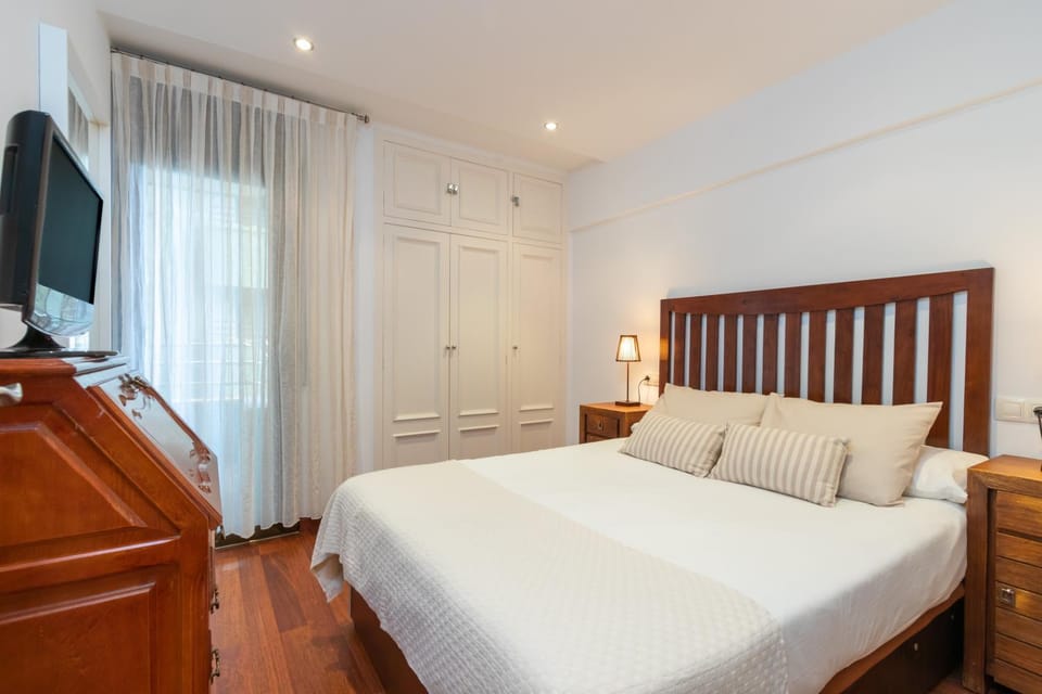 Living room, Bedroom