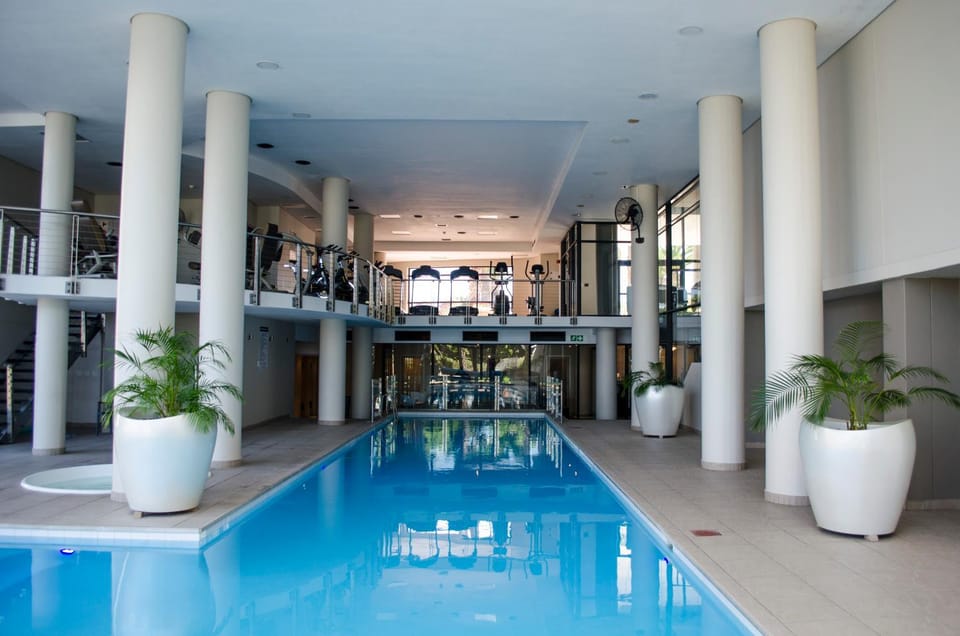 Swimming pool, Swimming pool