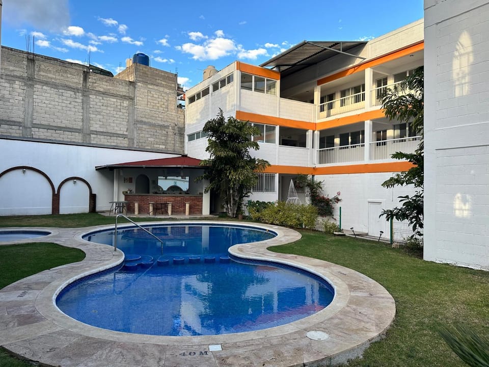 Hotel El Romano Hotel in Ixtapan de la Sal