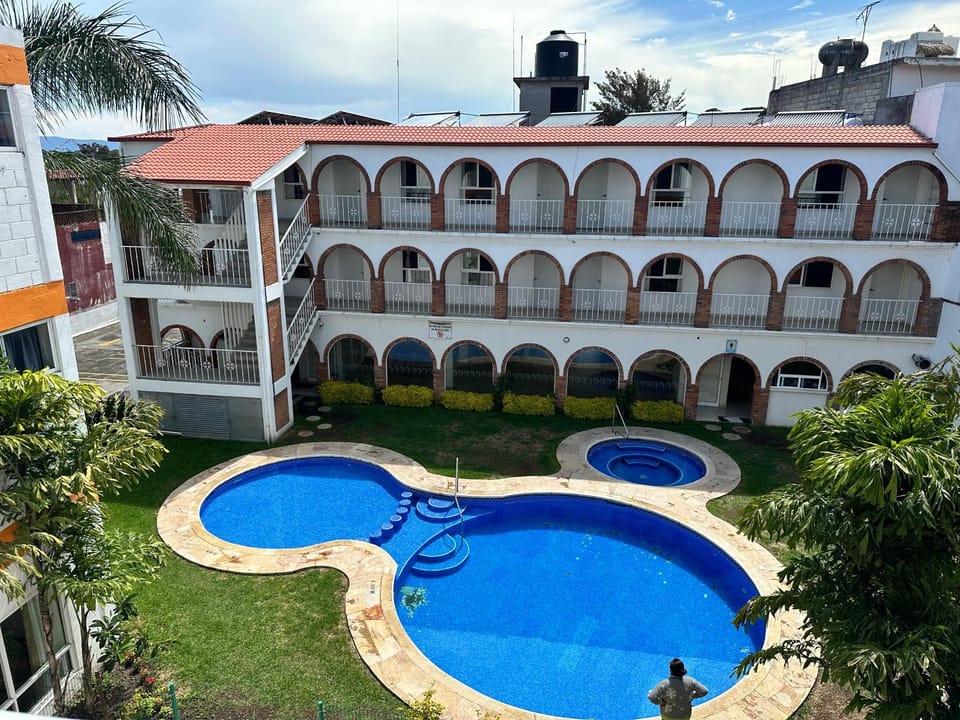 Hotel El Romano Hotel in Ixtapan de la Sal