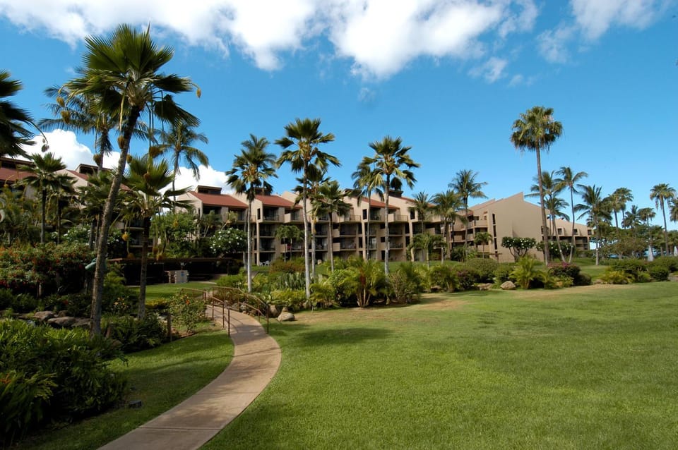 Kamaole Sands 8-410 Apartment in Wailea