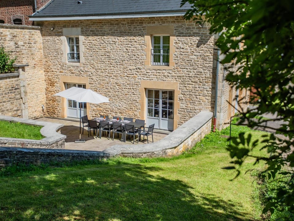 Property building, Summer