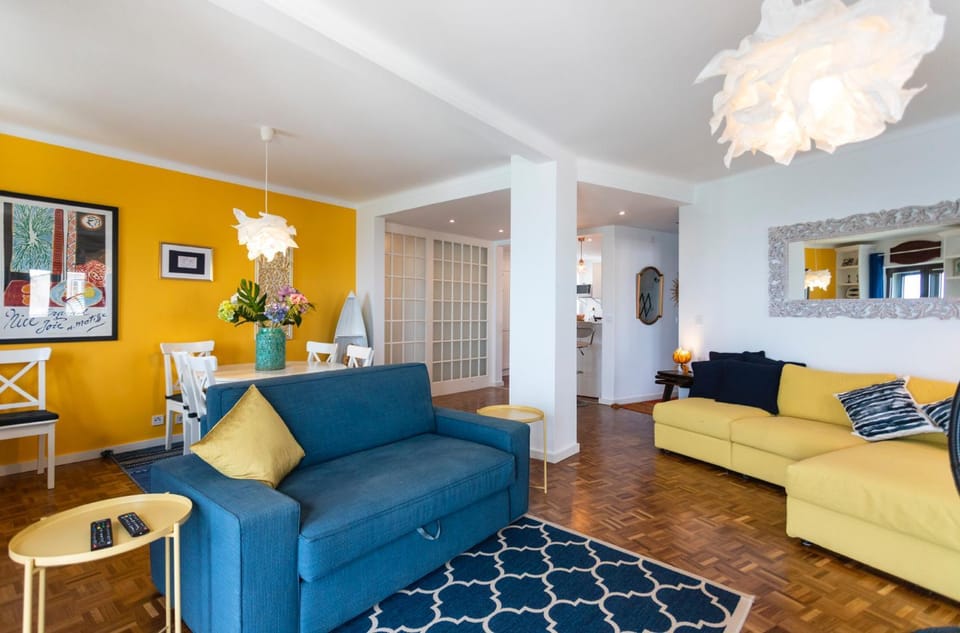 Communal lounge/ TV room, TV and multimedia, Living room, Seating area