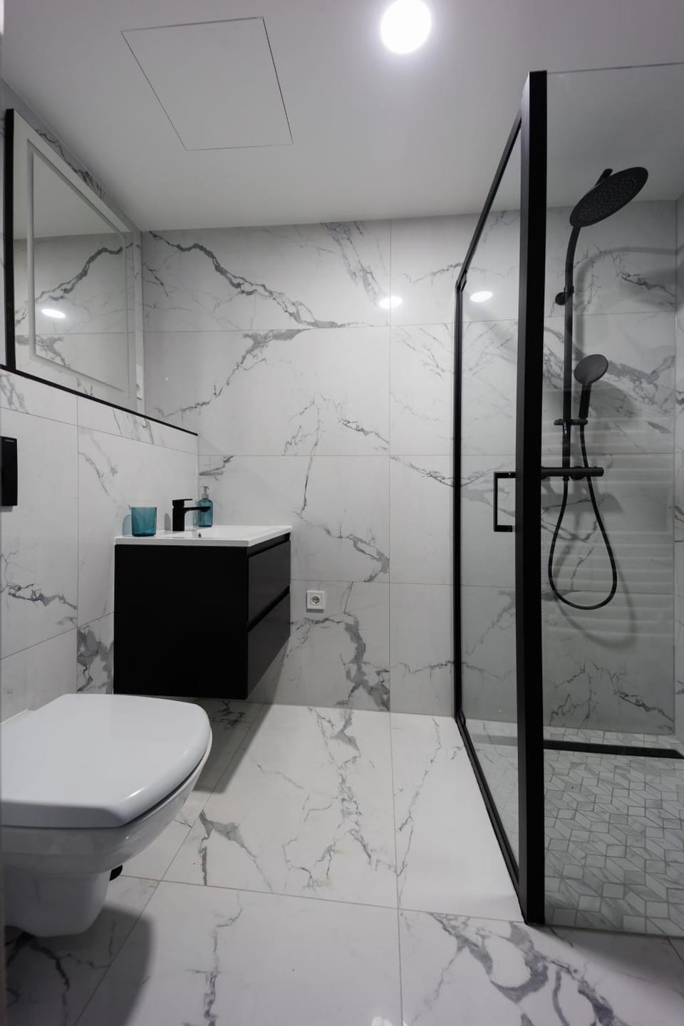 Shower, Toilet, Bathroom