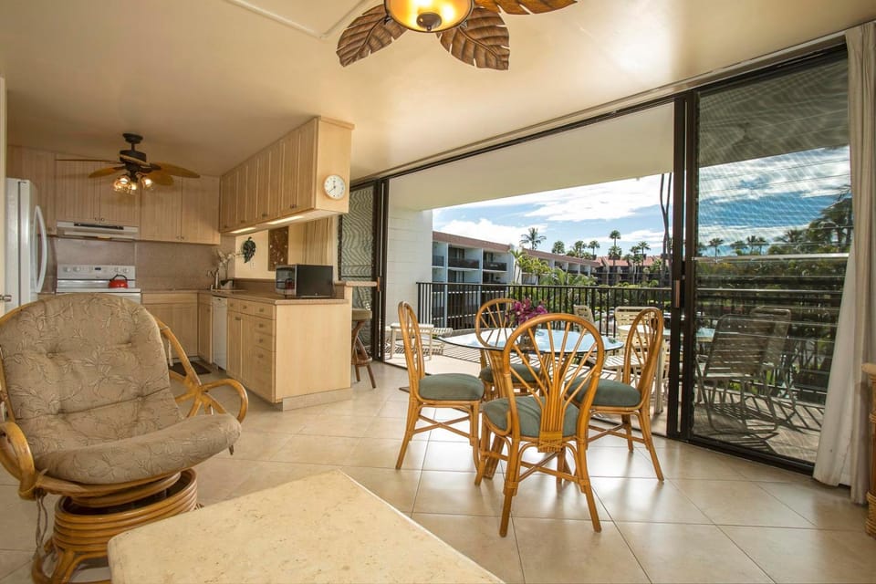 Maui Parkshore 302 Apartment in Kamaole