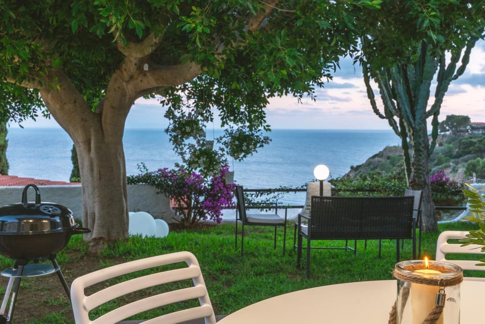 Garden view, Sea view, furniture, sunbed