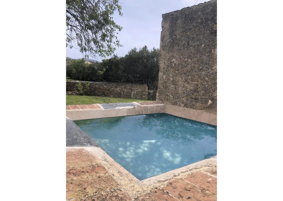 Casa Baraldés House in Alt Empordà