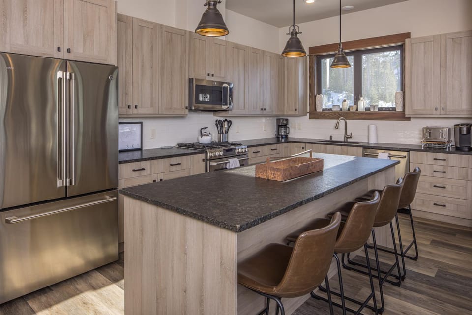 Mountain Lake Condo - Unit 502B House in Big Sky