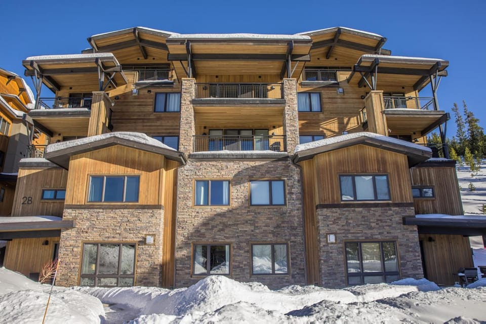 Mountain Lake Condo - Unit 502B House in Big Sky