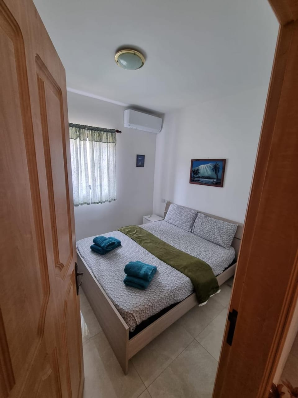 Modern Three Bedroom Apartment in Center Bugibba Apartment in Saint Paul's Bay
