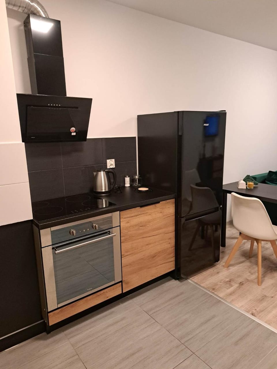 Coffee/tea facilities, Kitchen or kitchenette, pet friendly, stove