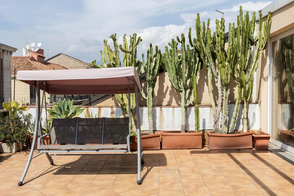Balcony/Terrace, Balcony/Terrace