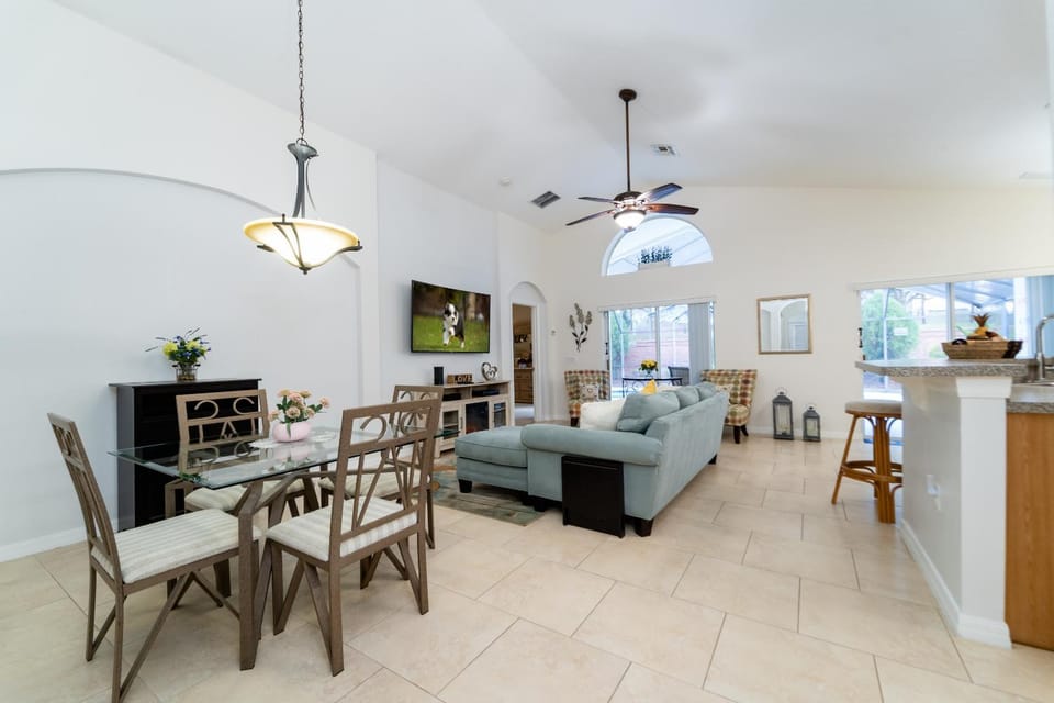 West Haven Villa S House in Four Corners