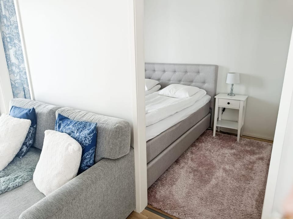 Bed, Living room, Bedroom