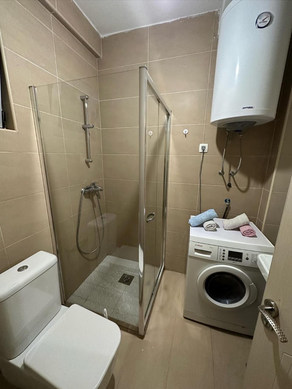 Shower, Toilet, Bathroom