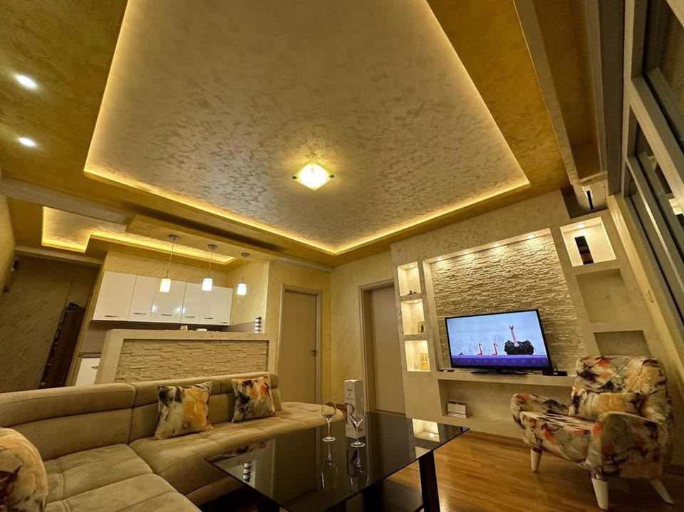 TV and multimedia, Living room, Seating area