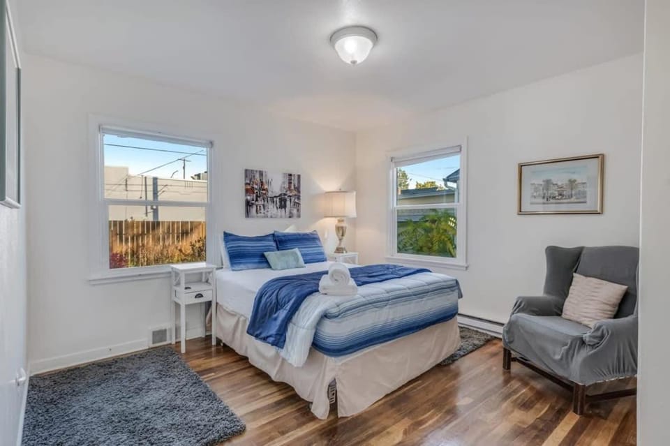 Bed, Day, Seating area, Bedroom, furniture, towels