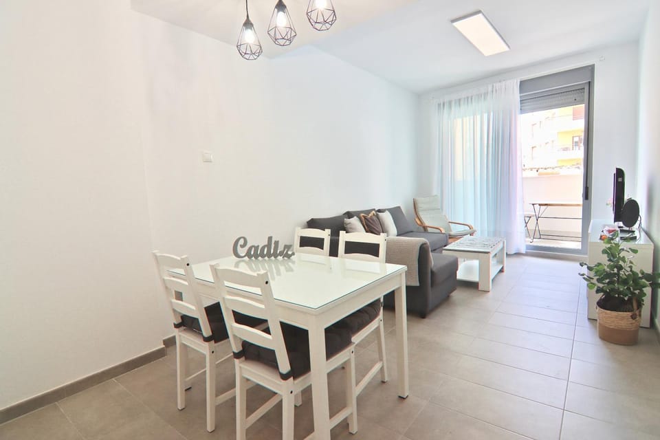 Apartamento San Leonardo Playa (Free Parking) Apartment in Cadiz