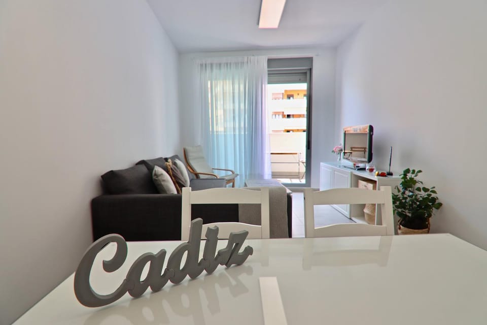 Apartamento San Leonardo Playa (Free Parking) Apartment in Cadiz