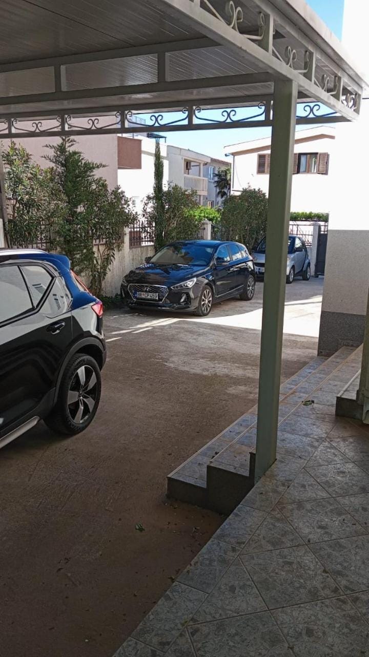 Apartmani Vedrana Apartment in Montenegro