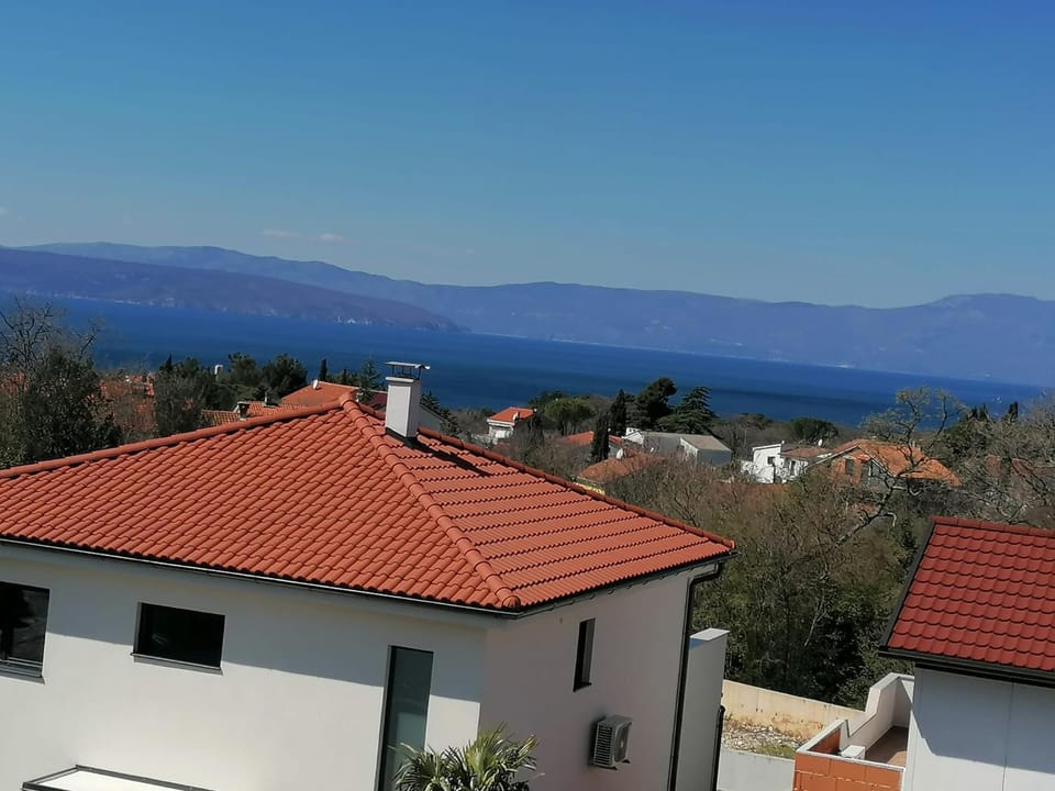 Day, Sea view
