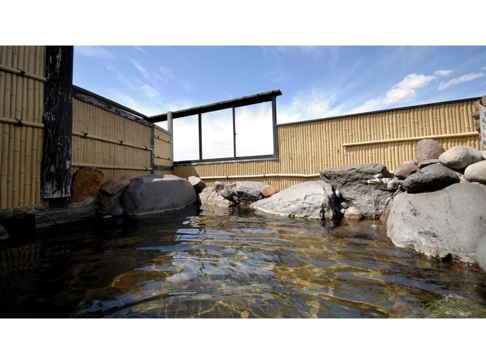 Tennen Onsen Kakenagashi no Yado Hotel Pony Onsen - Vacation STAY 50916v Hotel in Japan