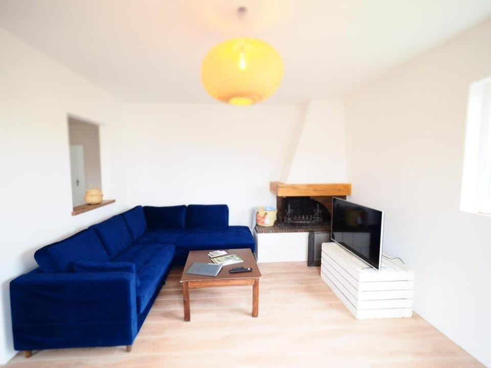 NOUVEAUTE Maison Cocooning avec jardin, Terrasse couverte et Jacuzzi House in Auvergne-Rhône-Alpes
