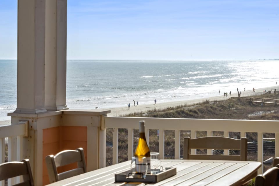302 OPV Top Floor Ocean Views Penthouse Villa in Folly Beach